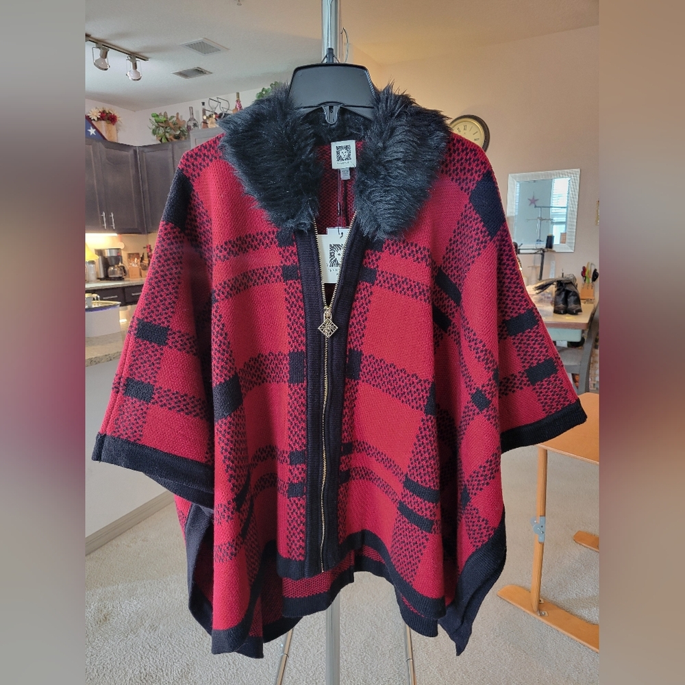 Anne Klein Elegant Red and Black Plaid Cape with Faux Fur Trim Poncho